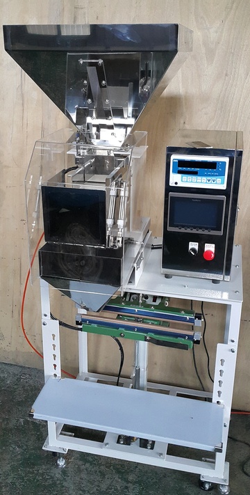 Mini Weighing Packaging Machine